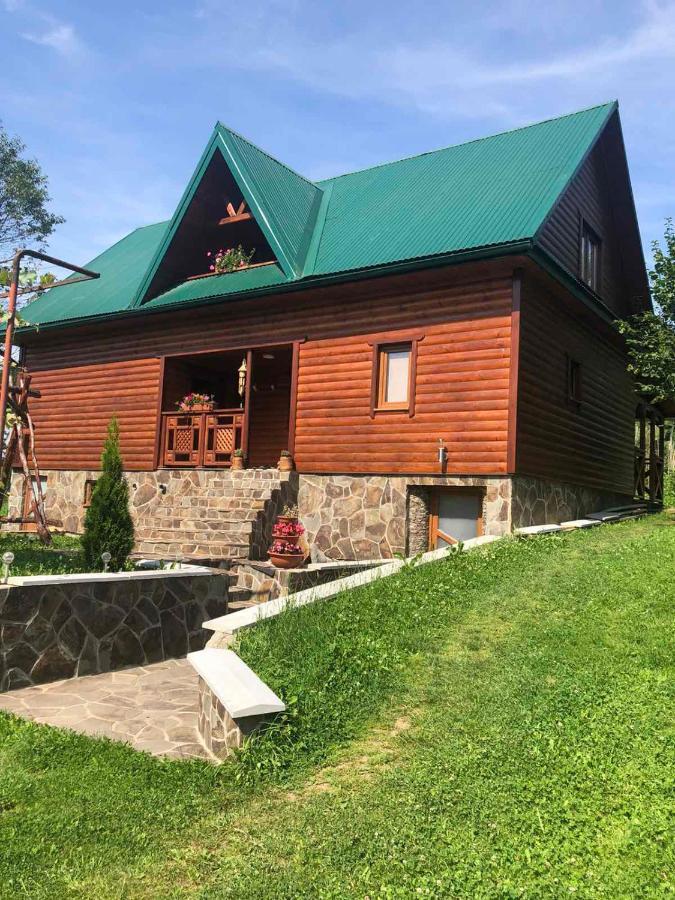 Садиба Під Чертежиком Kolochava Exterior photo