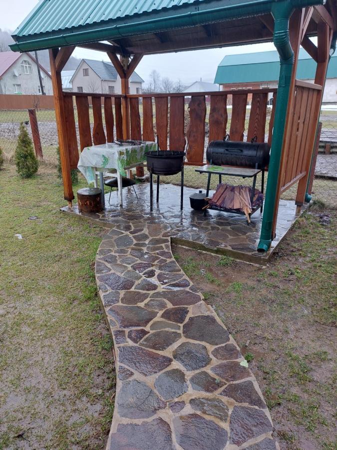 Садиба Під Чертежиком Kolochava Exterior photo
